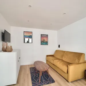 Superbe Studio Refait à Neuf Appartement